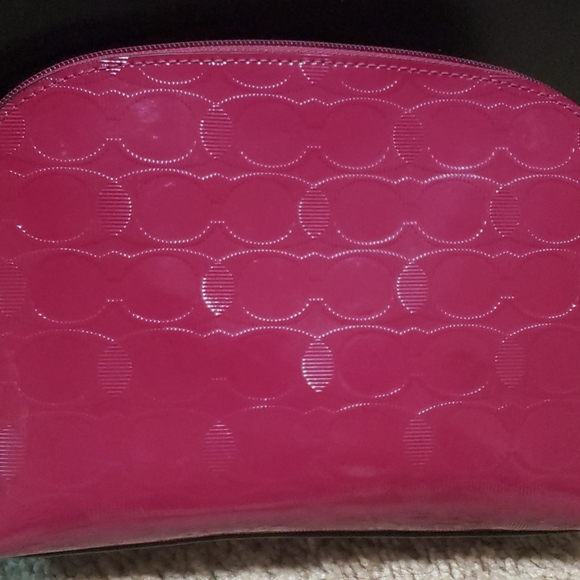 COACH Cosmetic Case - Picture 3 of 6